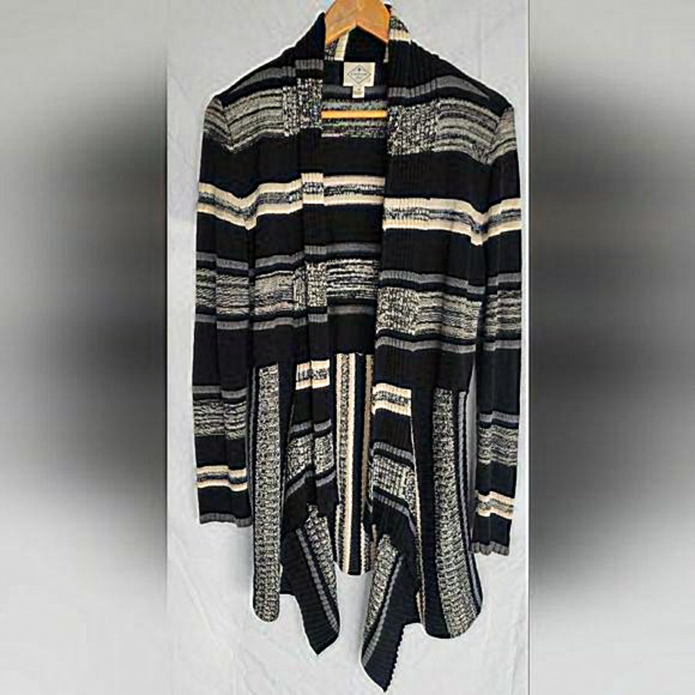 St. John's Bay Cardigan Gray sweater‎